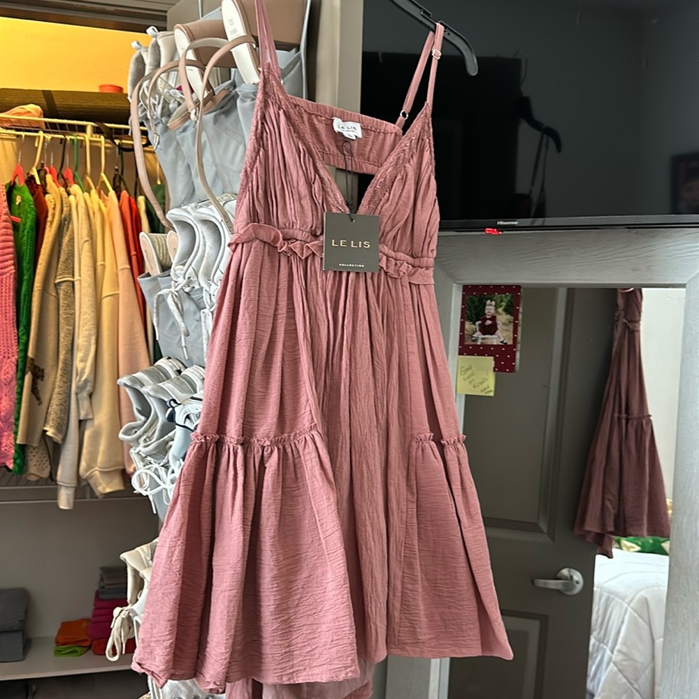 Le Lis Babysoll Mini Dress